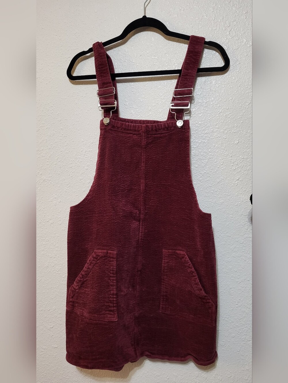 Corduroy Pinafore Overalls in Burgundy Drrsss